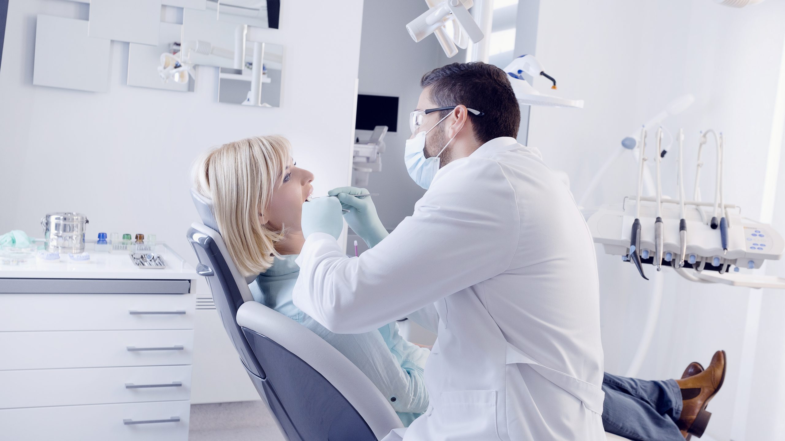 Dentist in Machesney Park, IL